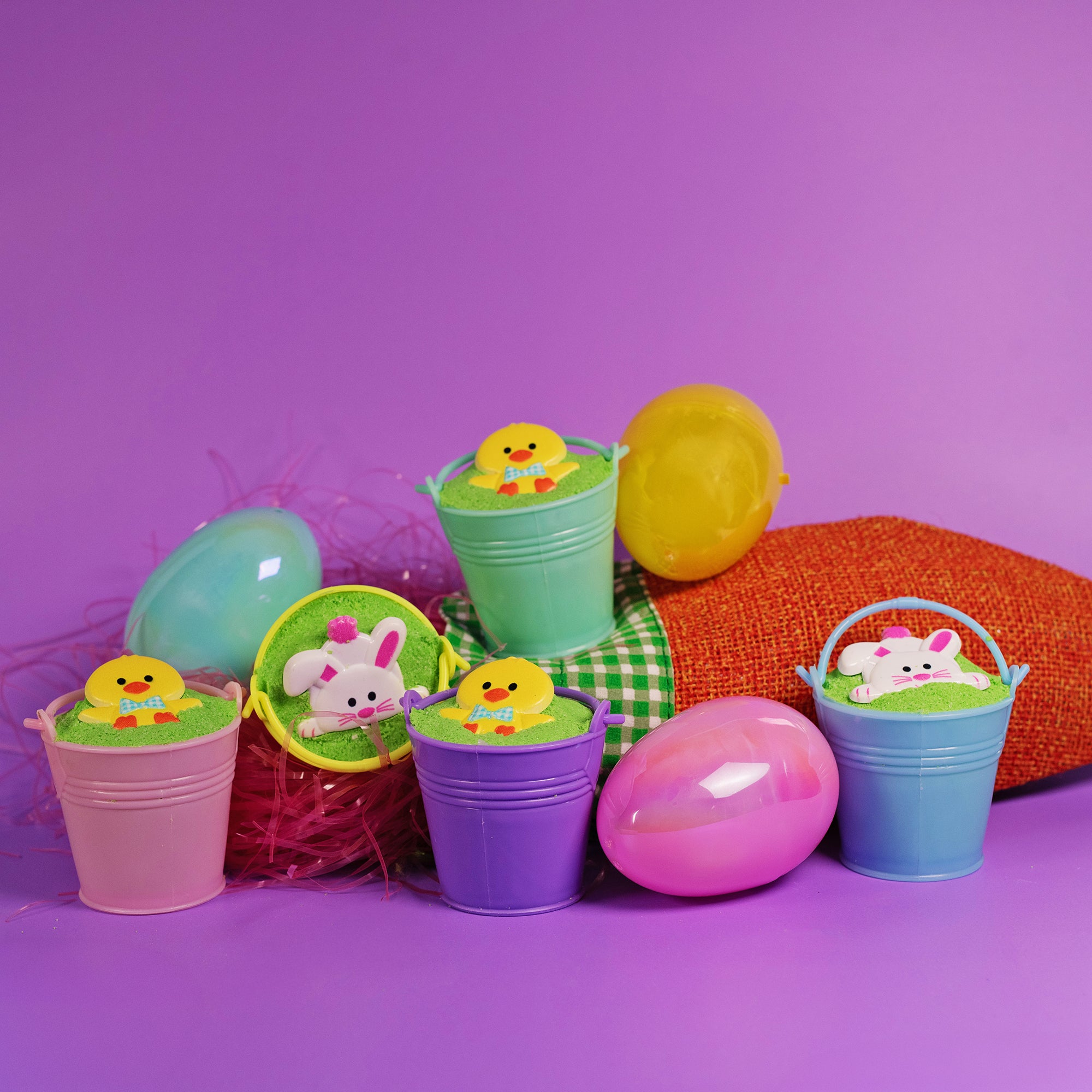 Easter Bucket Bath Bomb