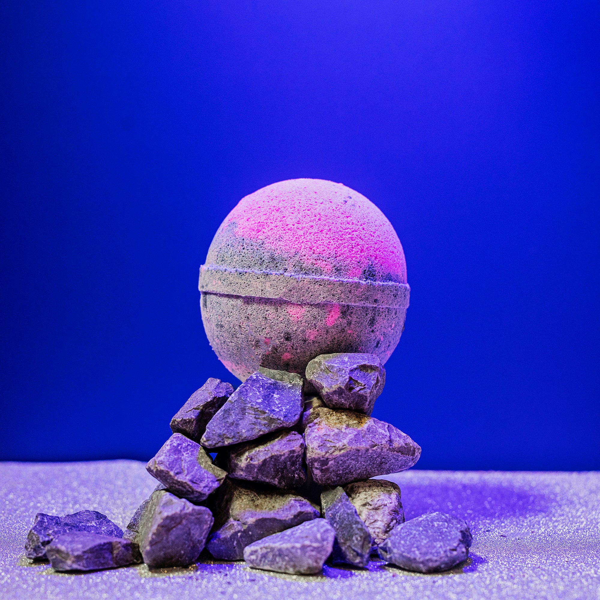 Interstellar Bath Bomb