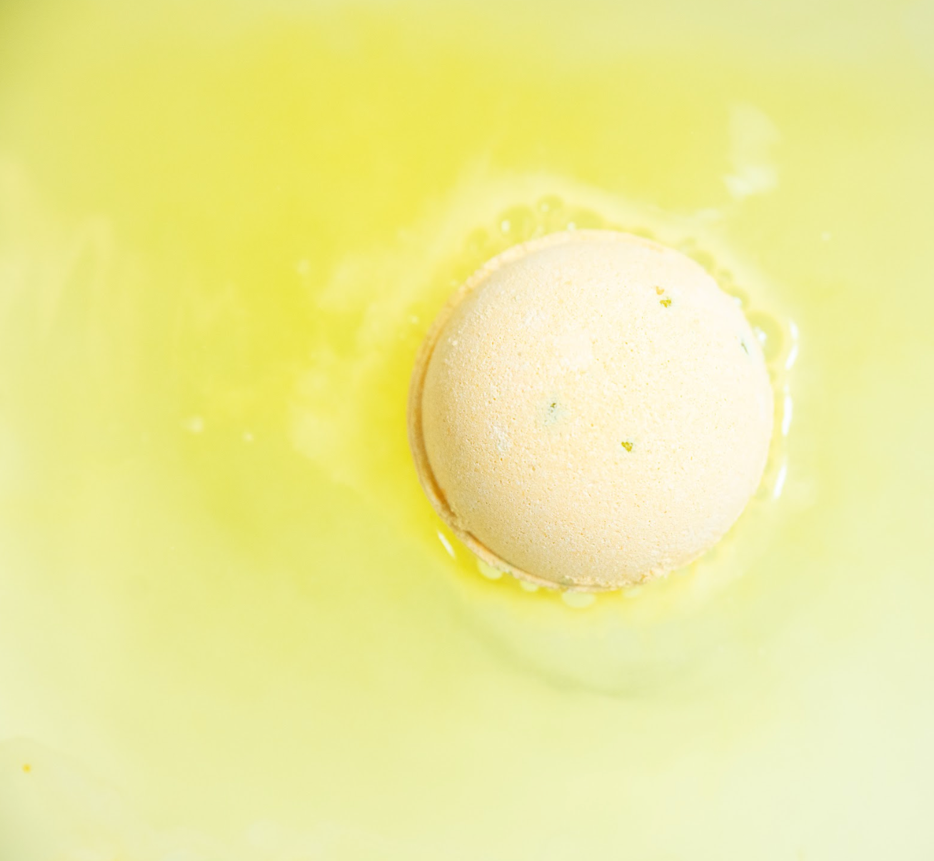 Lemongrass Bath Bomb