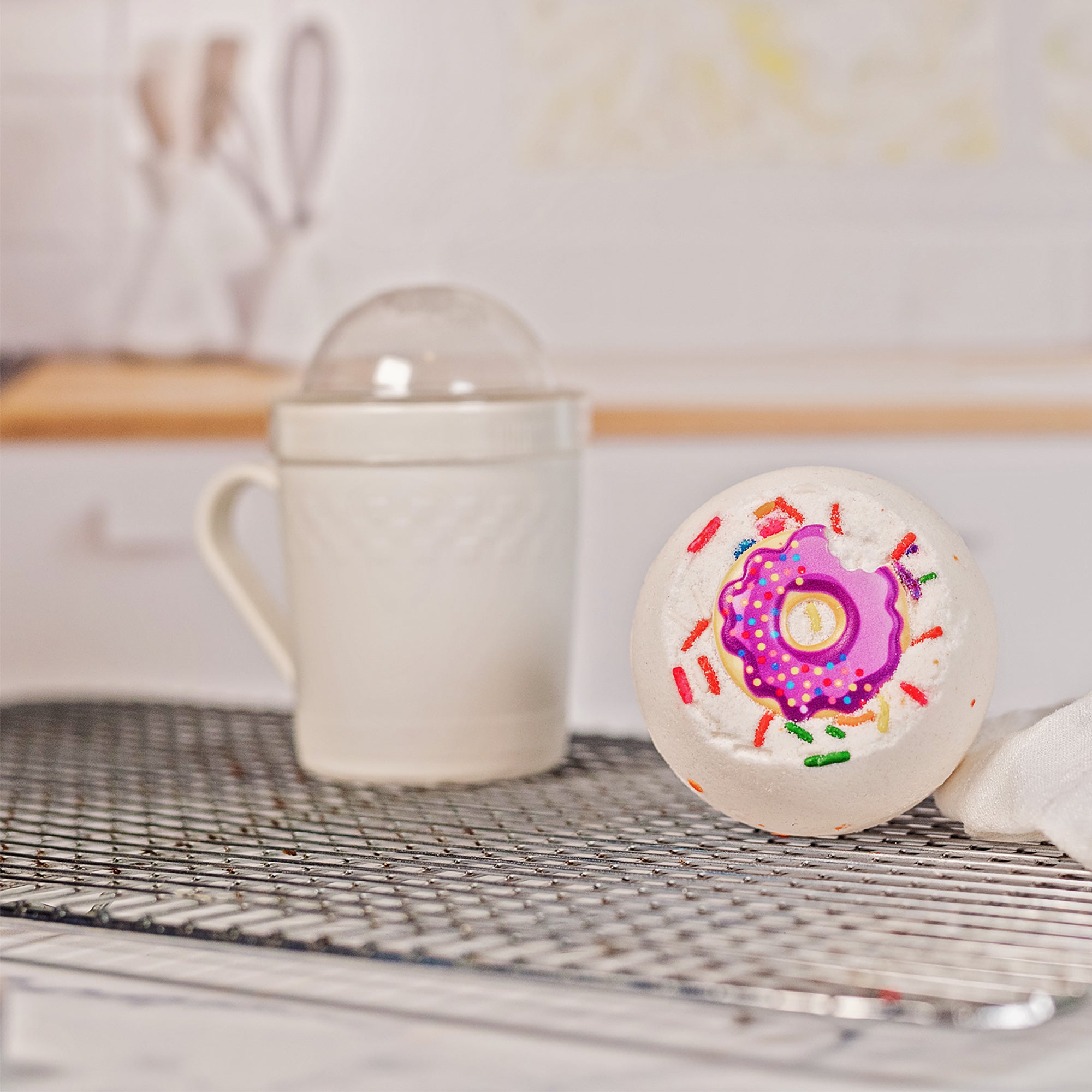 Donut Bomb Bath Bomb