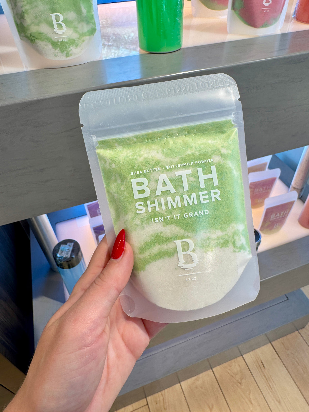 Isn't It Grand Bath Shimmer